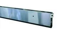 Plinthe anti-vent aluminium