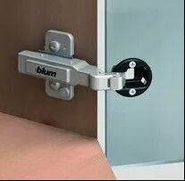 Blum - charnire invisible diamtre 26 mm d'angle pour porte verre