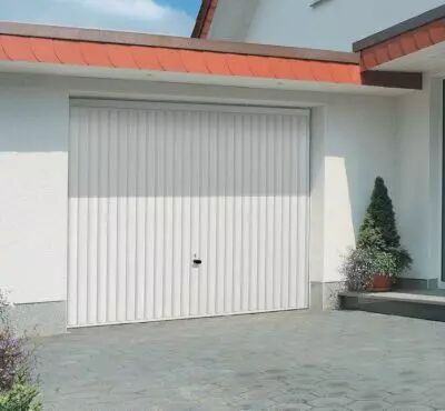 Porte de garage basculante - dbordante avec rails - motif 122