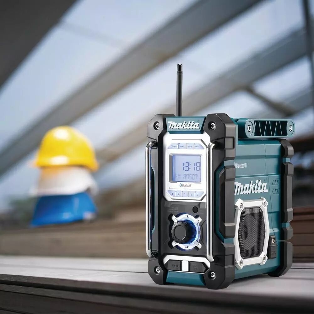 Radio de chantier avec fonction bluetooth DMR108 - BATIFER, quincaillerie  professionnelle, spécialiste du bâtiment et de l'agencement