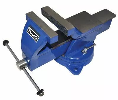 Etau rglable avec base tournante
