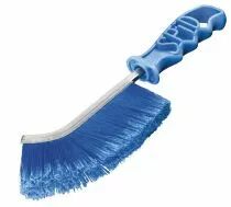 Brosse à main synthétique