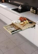 Système de planche à découper coulissante Blade avec range couvert