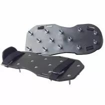 Semelles cloutées