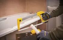 Scie à métaux bi-matière