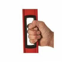 Niveau trap&eacute;zo&iuml;dal renforc&eacute;