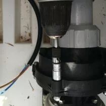 Coffret d'embouts 115 pi&egrave;ces avec adaptateur 2 en 1