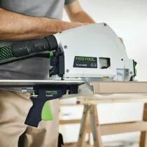 Serre-joint pour rail de guidage FS