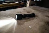 Lampe torche rechargeable Ledlenser P7R Work