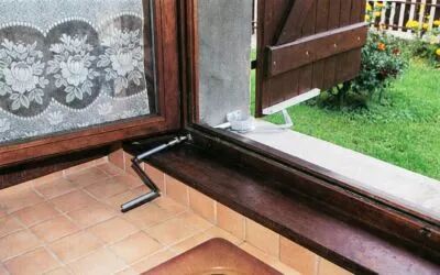 Ferrure de volets et portails Fermeture Boy