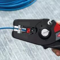 Pince &agrave; d&eacute;nuder automatique PreciStrip16