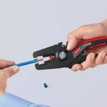 Pince &agrave; d&eacute;nuder automatique PreciStrip16