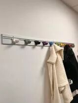 Porte v&ecirc;tement seul parkid
