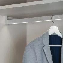 Barre de penderie LED