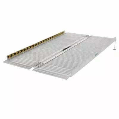Rampe pliable aluminium avec rebord -  300 kg