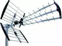 Antenne UHF triple - 67 éléments - LTE 5G