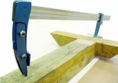 Serre-joint 4003-U