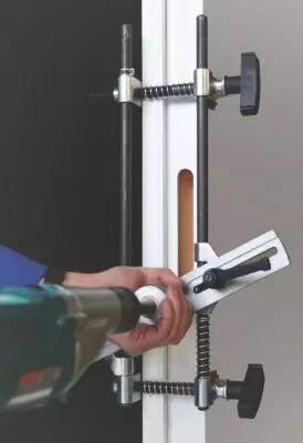 Systme pour mortaises chariot de guidage pour dispositif  percer et mortaiser DPM 100/50